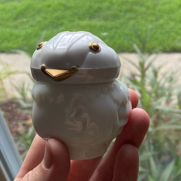 Avon Bird Container Off White - Picture 1 of 5